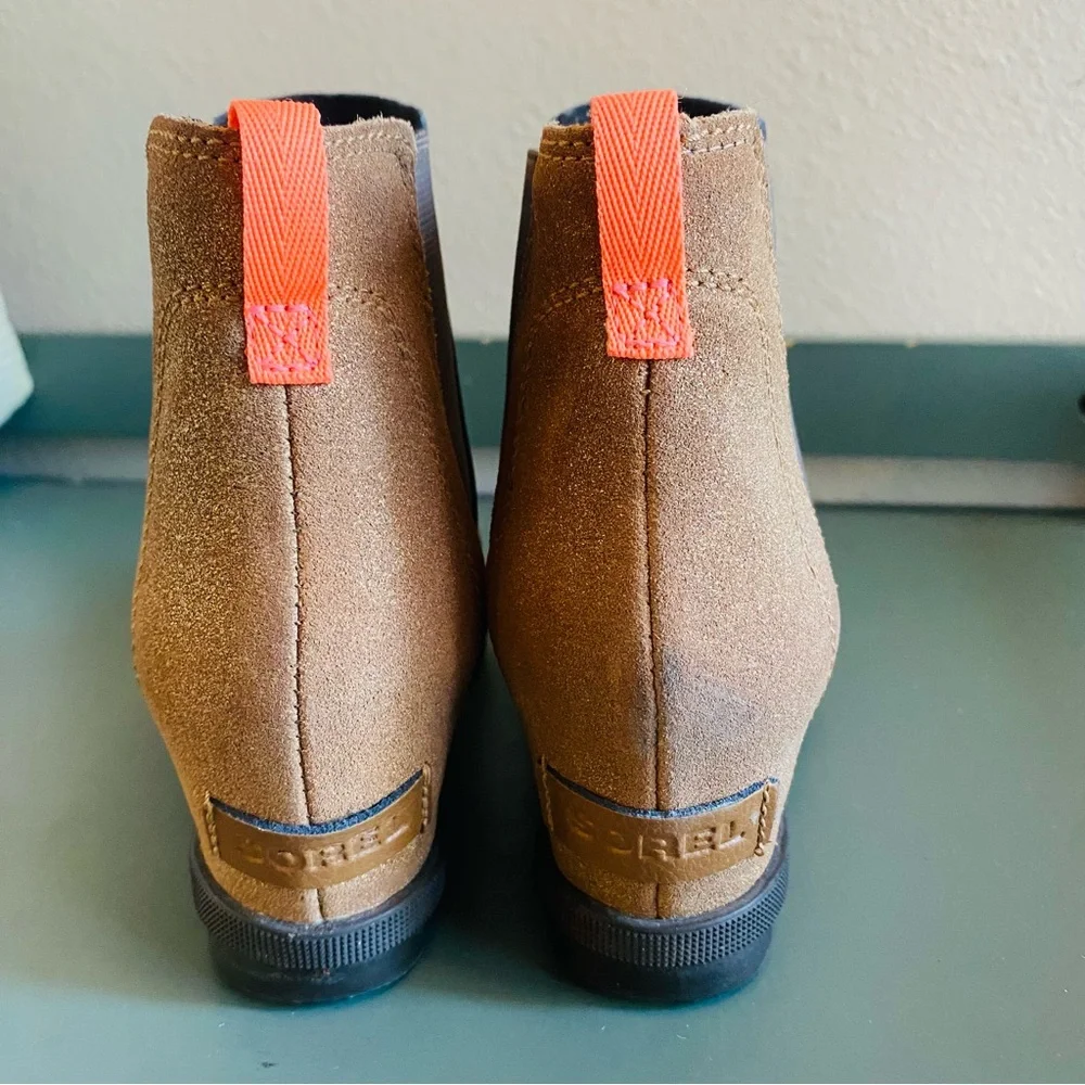 Sorel Youth Joan of Arctic Wedge Chelsea Boots
